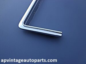1973 Oldsmobile Delta 88 Custom Cruiser LH grille UPPER surround molding