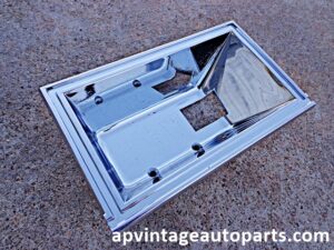 1976 Oldsmobile door bezel chrome