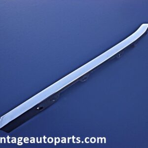 1961 Ford Thunderbird quarter window molding