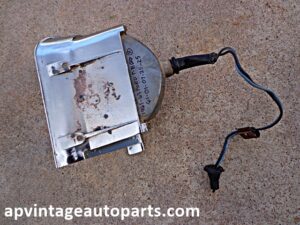1961-1963 Ford Thunderbird turn signal park lamp RH