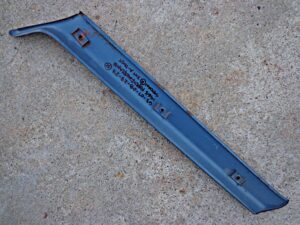 1963 Ford Fairlane windshield molding