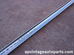 1961 Ford Galaxie 4 dr sedan RH quarter panel molding