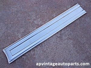 1964 Ford Galaxie tail panel molding
