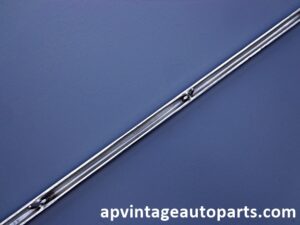 1964 Oldsmobile 88 98 center hood molding spear