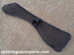 1975 Mercury cowl screen