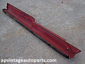1963 Ford Galaxie convertible quarter snap molding