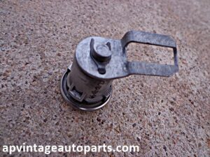 1965 Pontiac door lock
