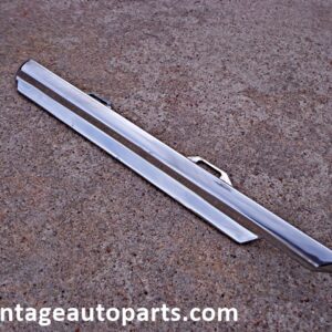 1965 Pontiac 2 dr HT vent window