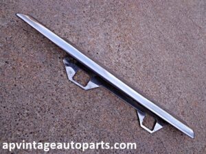1965 Pontiac 2 dr HT vent window molding