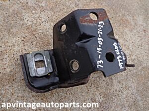 1973 Olds Delta 88 steering column brace