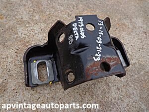 1973 Oldsmobile Delta 88 steering column brace