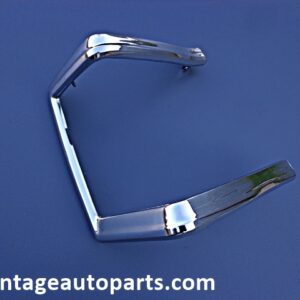 1975 Mercury Maquis quarter extension molding