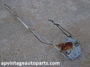 1959 Edsel Ranger door linkage