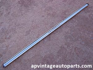 1961 Ford Galaxie 4 dr sedan RH front door molding