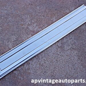 1964 Ford Galaxie tail panel molding RH