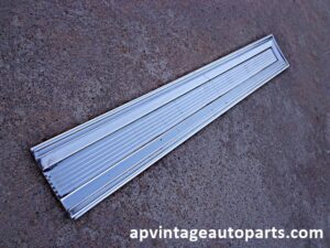1964 Ford Galaxie 500 LH rear tail panel molding trim
