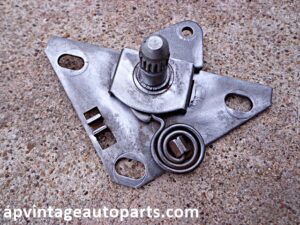1958 Ford Fairlane door latch release