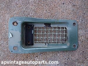 1967 Ford Galaxie door vent