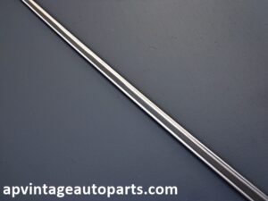 1969 Pontiac Grand Prix vinyl roof sail panel edge molding RH