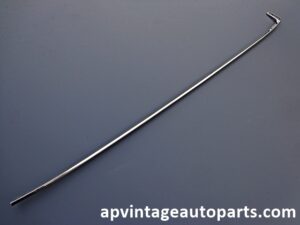 1969 Pontiac Grand Prix vinyl roof lower sail panel edge trim molding RH