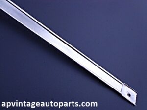 1964 Cdaillac Sedan DeVille 4 dr hardtop interior upper windshield garnish molding