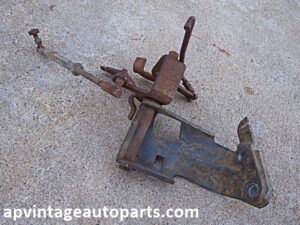 1965 Ford 289 V8 throttle linkage