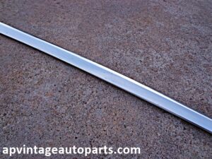 1973 Ford Torino hardtop LH windshield molding trim