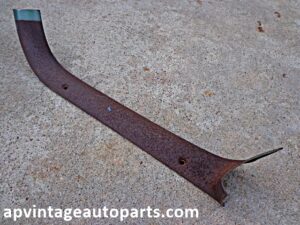 1953 Chrysler windshield molding