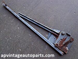 1961 1963 Ford Thunderbird LH door power window glass mount track